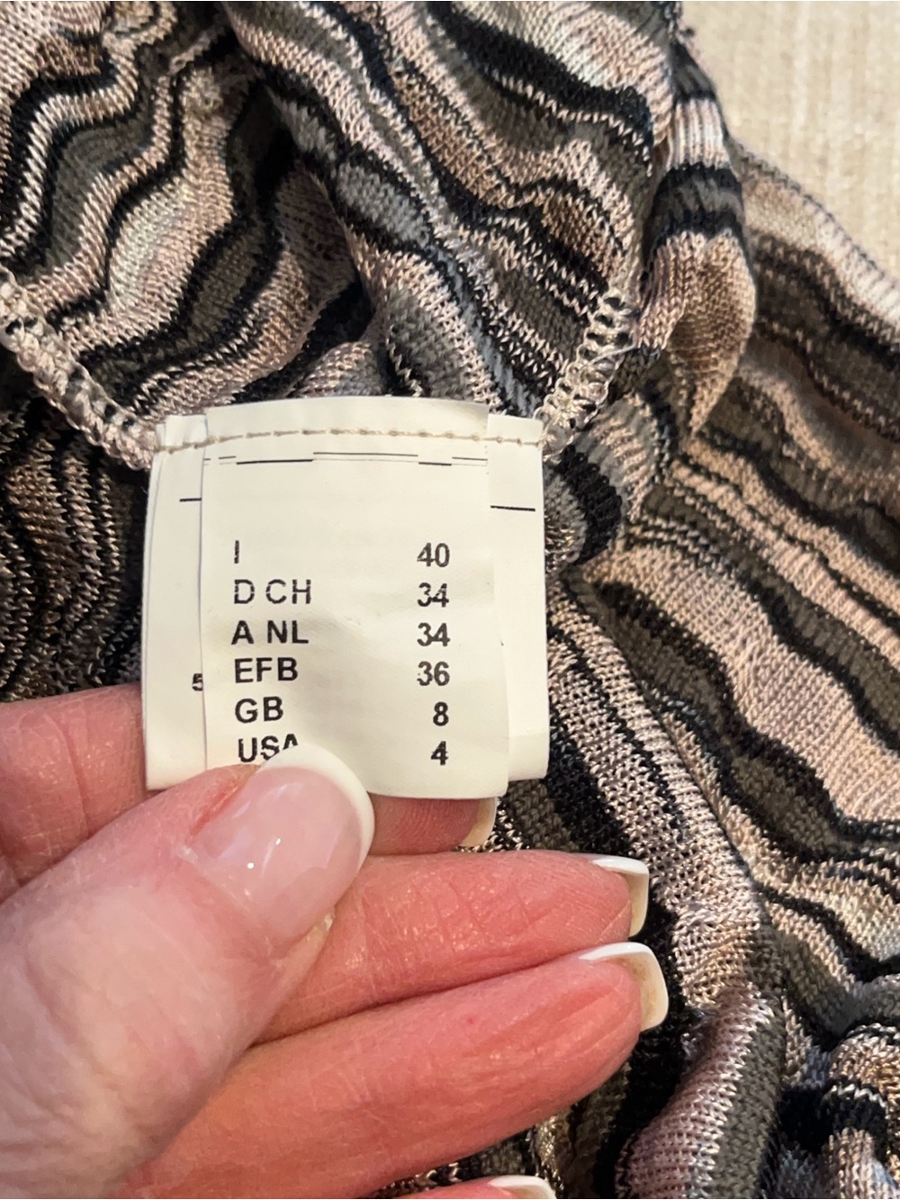 M Missoni pink based multi color classic wrap dress - Picture 9 of 10